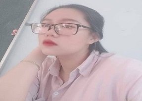 Guru Trần Gila Pamer Tits Gede dan Memek Cantik
